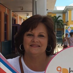 Meet your Posher, Renee